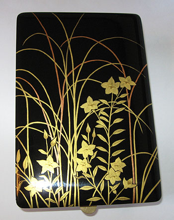 Artistic wood box by ebonized cherry with artwork by built up lacquer for embossed effect - Fumi Bako
