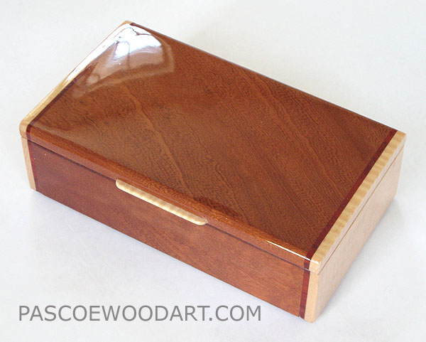 Decorative keepsake box - Handmade keepsake box made of sapele and maple wood