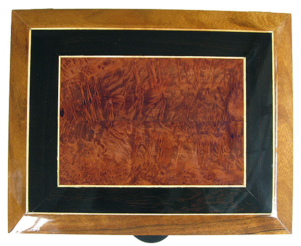 Beveled box top with mosaic of African blackwood, redwood burl and holley framed in shedua