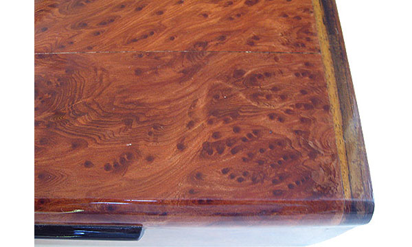 Bird's eye redwood burl box top close  up - Handmade decorative wood keepsake box
