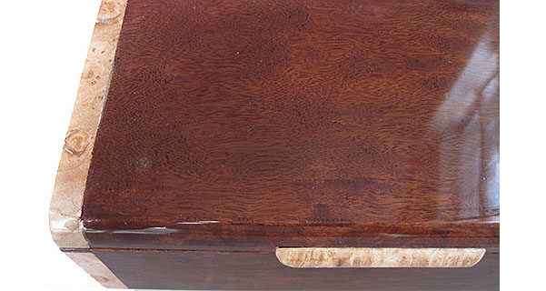 Camphor burl box top close up - Handmade decorative keepsake box