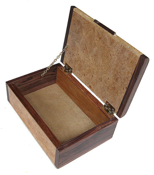 Handmade wood box - Decorative keepske box open view