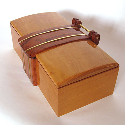 Handmade Ceylon satinwood with Honduras rosewood center piece keepsake box top view